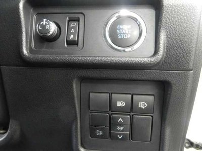 صورة مصغرة 11 لـ 2023 Toyota LAND CRUISER PRADO