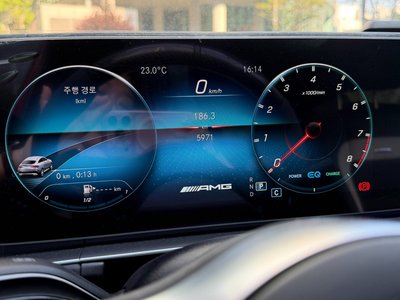 MERCEDES-BENZ GLE - 8