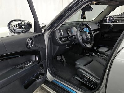 MINI COUNTRYMAN - 10