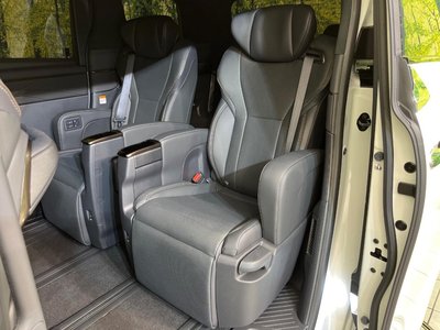 صورة مصغرة 43 لـ 2025 Toyota ALPHARD