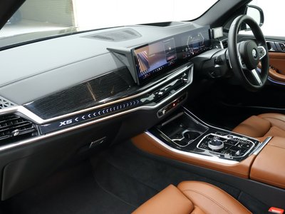 2025 BMW X5 缩略图 34
