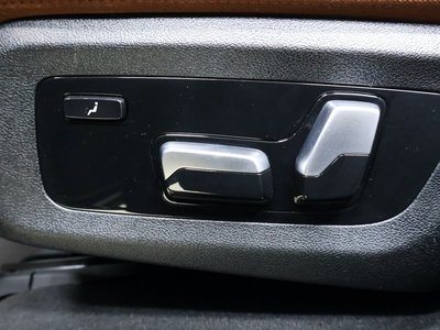 2025 BMW X5 缩略图 38