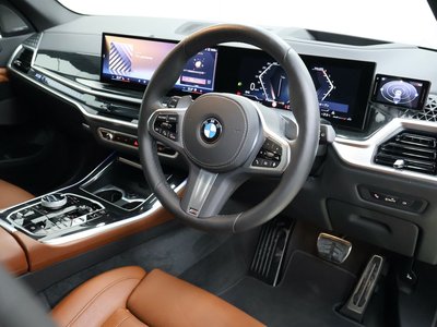2025 BMW X5 photo 4