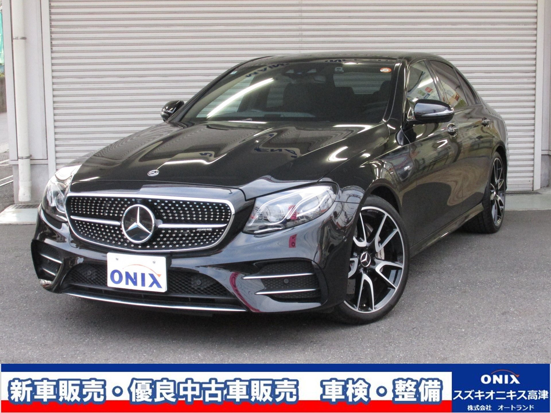 MERCEDES-BENZ E-CLASS AMG - View 1