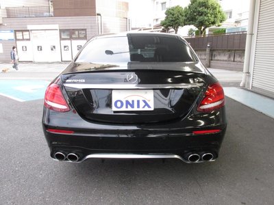 MERCEDES-BENZ E-CLASS - 9