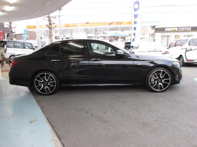 MERCEDES-BENZ E-CLASS - 3