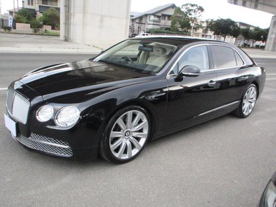 BENTLEY FLYING SPUR - 3