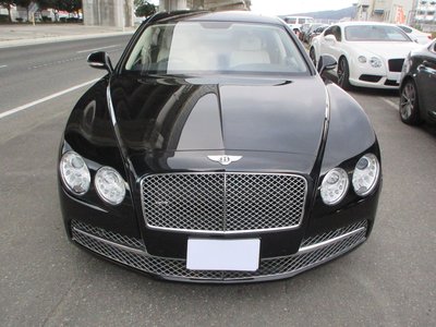 BENTLEY FLYING SPUR - 2