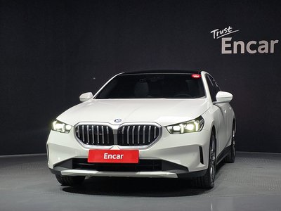 BMW 5 SERIES - 2