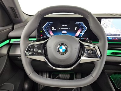 2025 BMW 5 SERIES — миниатюра 13