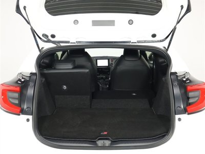 2025 Toyota GR YARIS — миниатюра 22