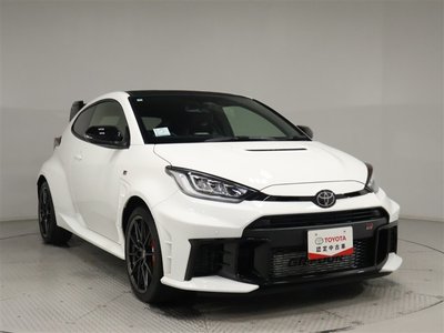 TOYOTA GR YARIS - 9