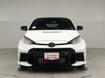 TOYOTA GR YARIS - 6