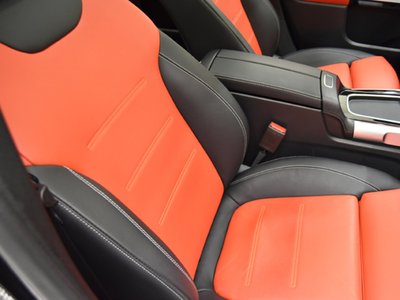 MERCEDES-BENZ GLB - 10