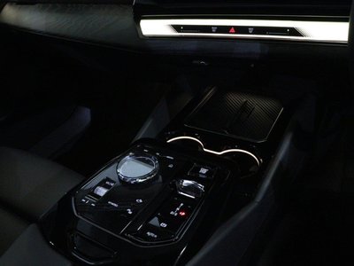 2024 BMW 5 SERIES thumbnail 28