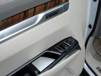 2025 Cadillac ESCALADE 缩略图 73