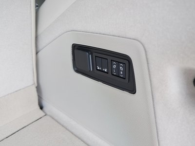 2025 Cadillac ESCALADE 缩略图 79