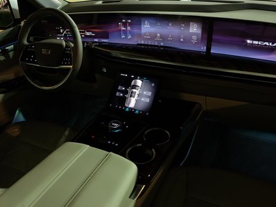 2025 Cadillac ESCALADE 缩略图 64