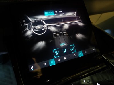 2025 Cadillac ESCALADE 缩略图 55