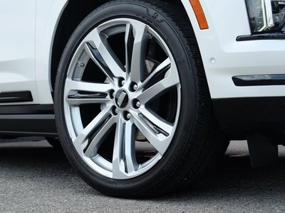 2025 Cadillac ESCALADE 缩略图 17