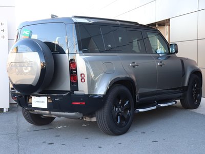 LAND ROVER DEFENDER - 6