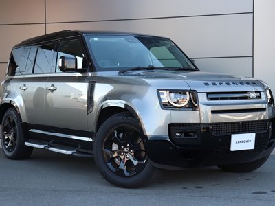 LAND ROVER DEFENDER - 2