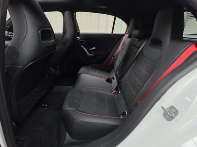 صورة مصغرة 18 لـ 2025 Mercedes-BENZ A-CLASS