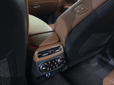 2021 Genesis GV70 缩略图 16