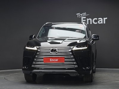 LEXUS LX - 2