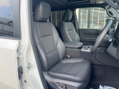 TOYOTA LAND CRUISER 250 - 8