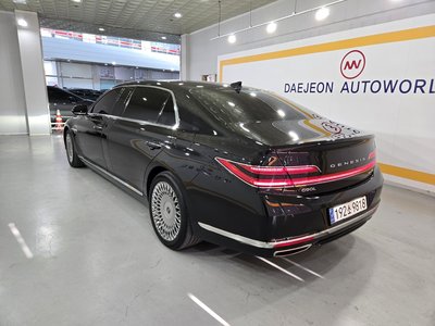 2019 Genesis G90 — фото 2