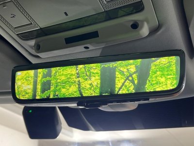 LAND ROVER DEFENDER - 6