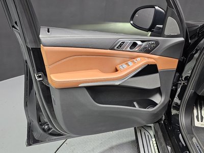 2023 BMW X7 缩略图 14