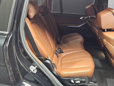 2023 BMW X7 缩略图 16