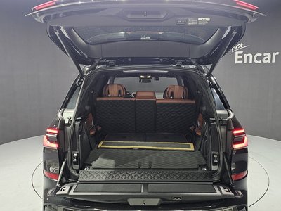 2023 BMW X7 缩略图 27