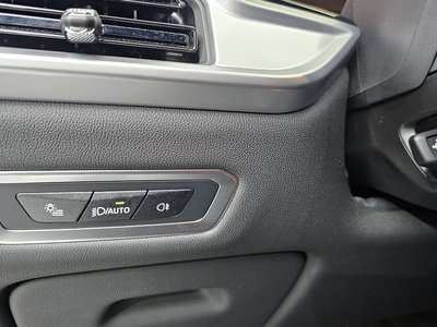 2023 BMW X7 缩略图 33