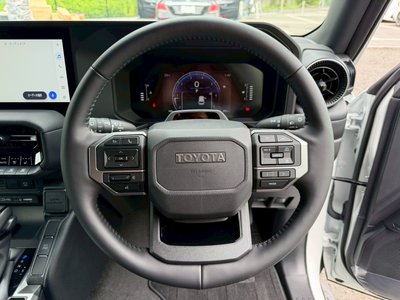 2025 Toyota LAND CRUISER 250 — миниатюра 43