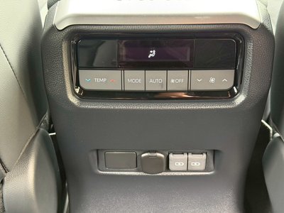 2025 Toyota LAND CRUISER 250 — миниатюра 70