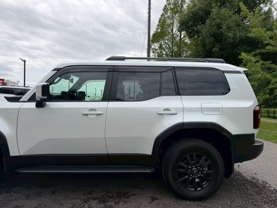 2025 Toyota LAND CRUISER 250 — миниатюра 12