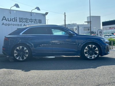 صورة 10 لـ 2024 AUDI Q8