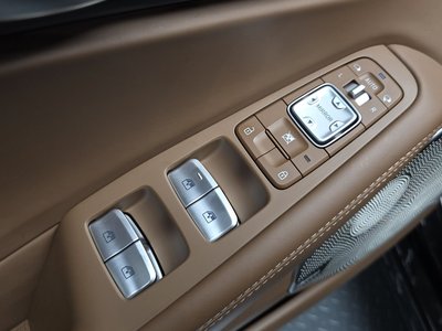 صورة مصغرة 27 لـ 2019 Genesis G90