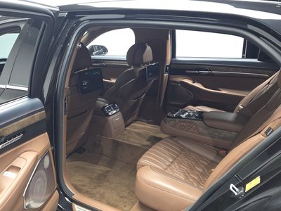 صورة مصغرة 18 لـ 2019 Genesis G90