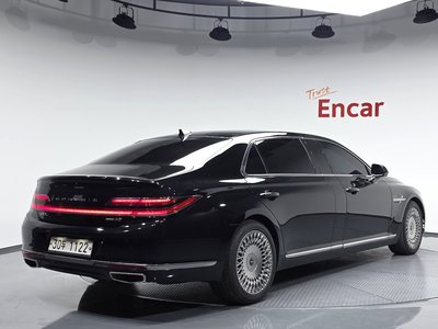 صورة 3 لـ 2019 Genesis G90