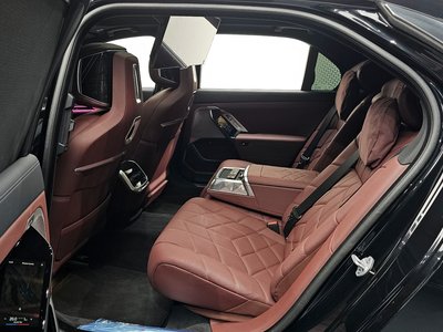 2025 BMW 7 SERIES — миниатюра 17