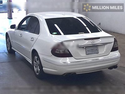 MERCEDES-BENZ E-CLASS - 2