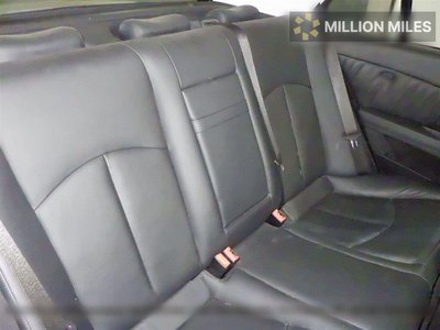 MERCEDES-BENZ E-CLASS - 6