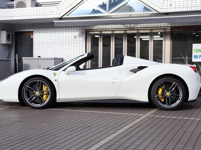 FERRARI 488 SPIDER - 10