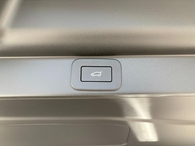 2025 LAND Rover RANGE ROVER — миниатюра 26