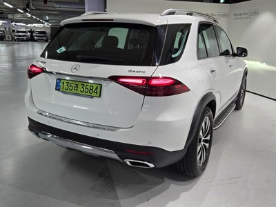 2026 Mercedes-BENZ GLE 照片 3