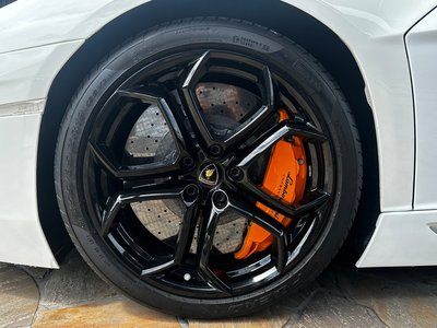 2012 Lamborghini AVENTADOR 照片 35